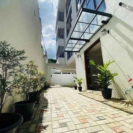 קנדי Aurelia Inn מראה חיצוני תמונה