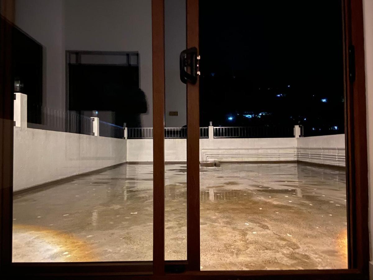 קנדי Aurelia Inn מראה חיצוני תמונה